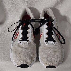 Nike Downshifters 13 Running Shoes White Red Men 9